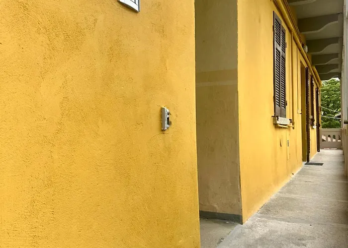 Verso Il لافينو